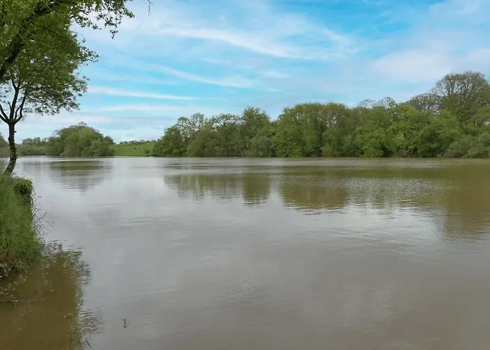 Le Moulin Neuf בית נופש